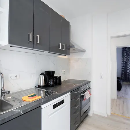 Zw -maria Laach Und Nuerburgring Apartment Mayen